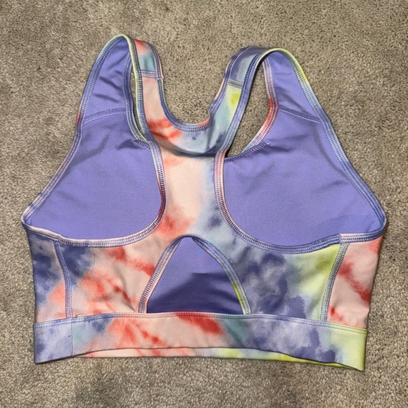 Nike Women’s Tie-Dye Sports Bra - Picture 4 of 4